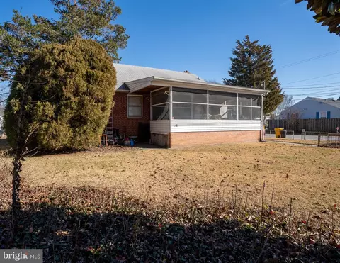 8470 Bedford Rd, Pasadena, MD 21122 photo 28