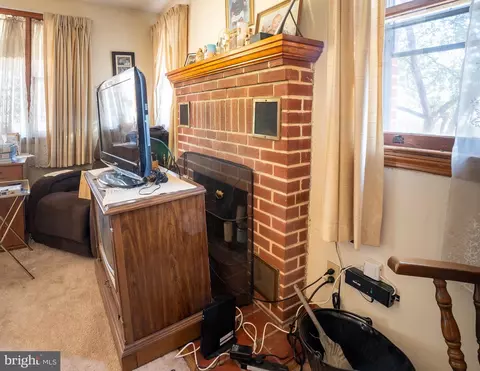 8470 Bedford Rd, Pasadena, MD 21122 photo 8
