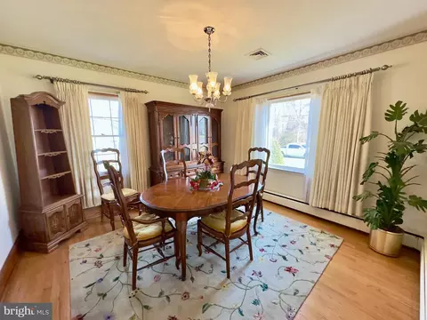 2 Saint Charles, Baltimore Highlands, MD 21225 photo 8