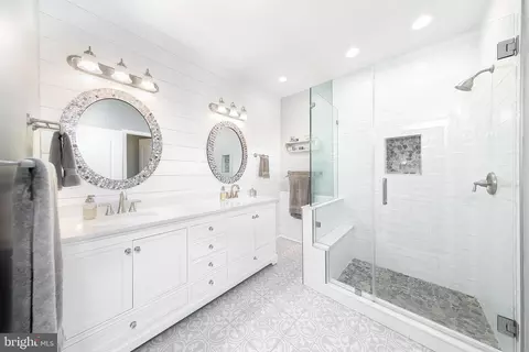 477 Penwood Dr, Edgewater, MD 21037