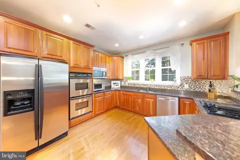 477 Penwood Dr, Edgewater, MD 21037 photo 6
