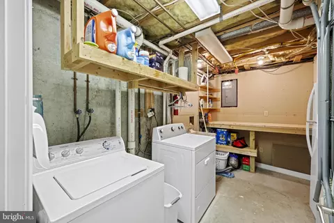 3465 Old Crown Dr, Pasadena, MD 21122 photo 25
