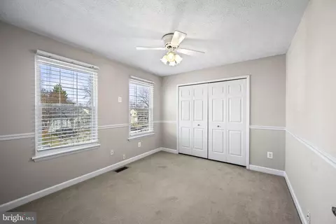 3465 Old Crown Dr, Pasadena, MD 21122 photo 18