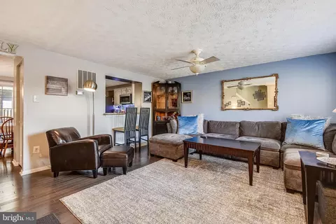 1829 Log Mill Pl, Crofton, MD 21114 photo 6