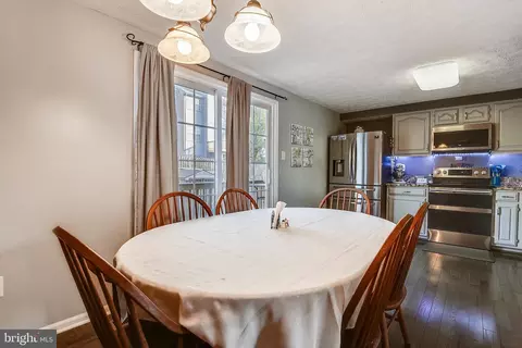 1829 Log Mill Pl, Crofton, MD 21114 photo 11