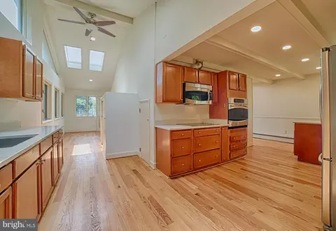 1215 Turkey Point Rd, Edgewater, MD 21037 photo 4
