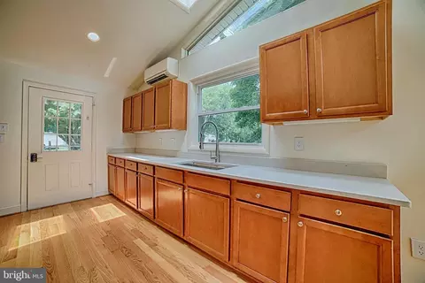 1215 Turkey Point Rd, Edgewater, MD 21037 photo 8