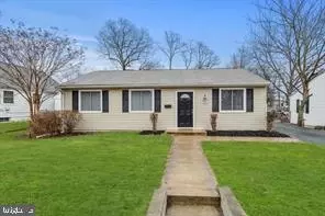 526 Manor Rd, Glen Burnie, MD 21061
