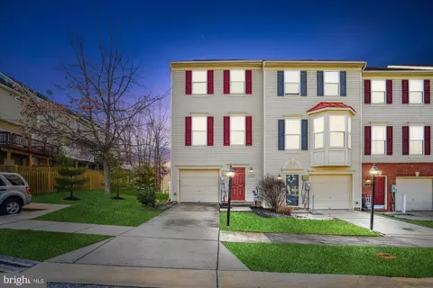 6864 Warfield St, Glen Burnie, MD 21060