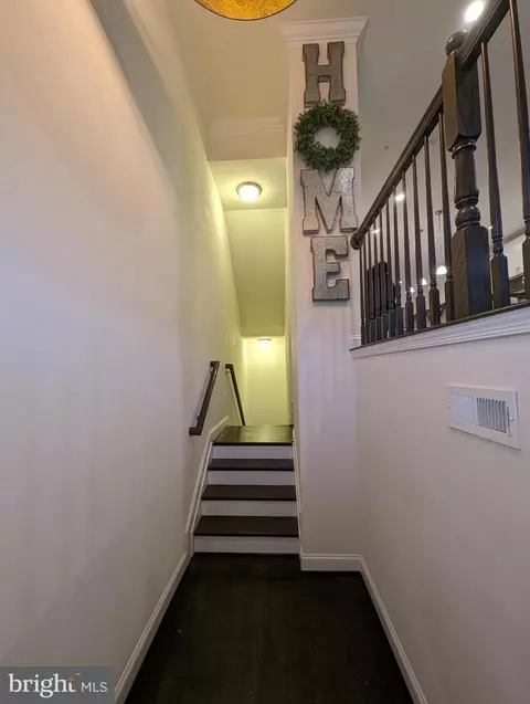 233 Mill Crossing Ct, Harmans, MD 21077 photo 3