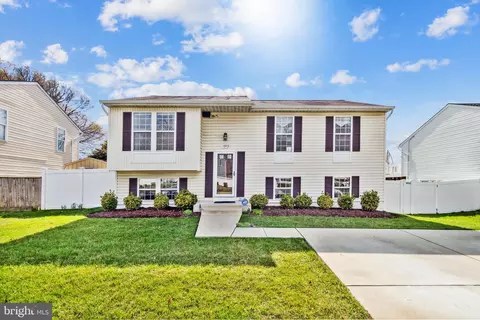 1913 Christiana Ct, Severn, MD 21144