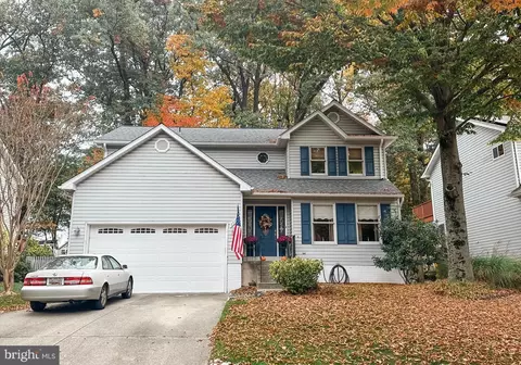 1119 Charing Cross Dr, Crofton, MD 21114