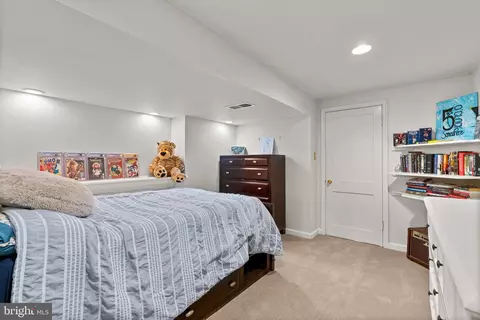 1938 Cedar Rd, Pasadena, MD 21122 photo 34