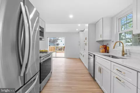 100 Conley Dr, Annapolis, MD 21403 photo 8