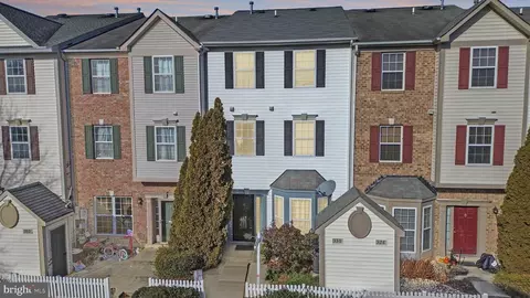 330 Roff Point Dr, Odenton, MD 21113