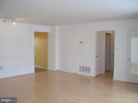 1712 Bancroft Ln E #289, Crofton, MD 21114 photo 3