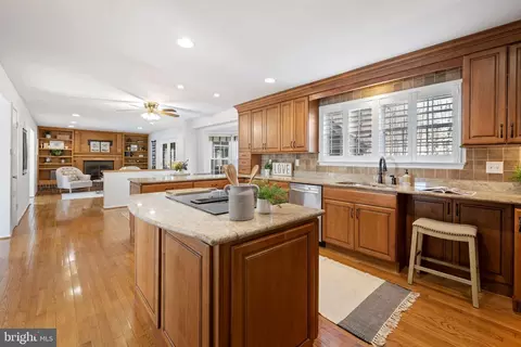 284 Southland Ct, Dunkirk, MD 20754 photo 9