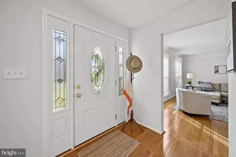 284 Southland Ct, Dunkirk, MD 20754 photo 4