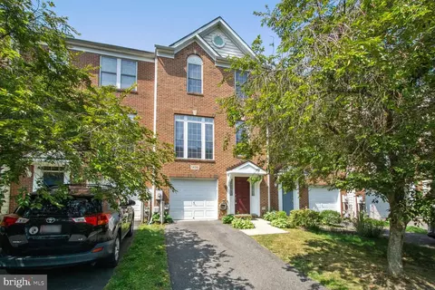 1436 Thornbury Ct, Crofton, MD 21114