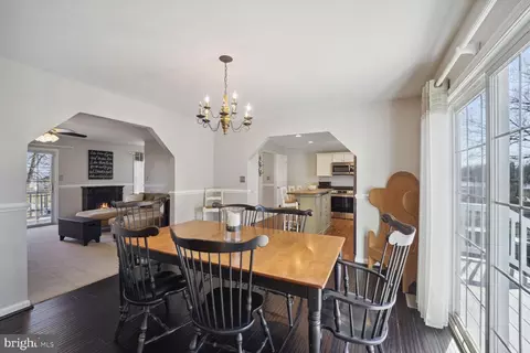 Dining - 1089 Walnut Ave, North Beach, MD 20714 photo 1 of 2