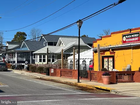 View/Area - 1089 Walnut Ave, North Beach, MD 20714 photo 8 of 8
