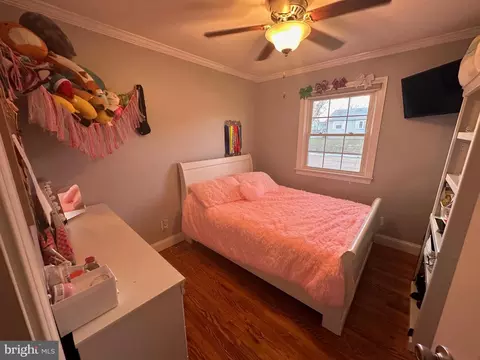 231 Inlet Dr, Pasadena, MD 21122 photo 15