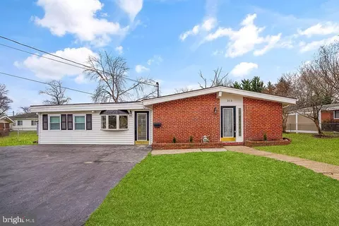 313 Gloucester Dr, Glen Burnie, MD 21061