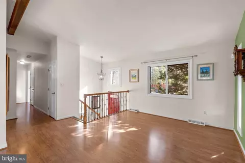 1959 Valley Rd, Annapolis, MD 21401 photo 8