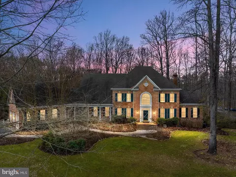 3528 Old Trail Rd, Edgewater, MD 21037 photo 2