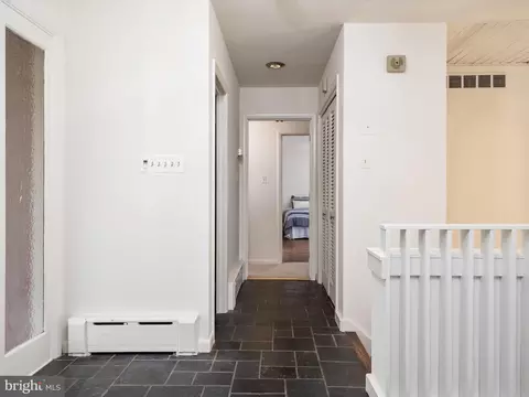 Entry Way - 1231 Balfour Dr, Arnold, MD 21012 photo 2 of 2