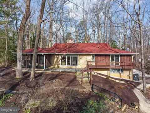 Exterior - 1231 Balfour Dr, Arnold, MD 21012 photo 6 of 27