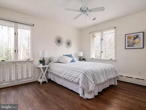 Bedroom - 1231 Balfour Dr, Arnold, MD 21012 photo 4 of 7