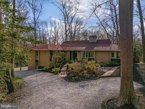 Exterior - 1231 Balfour Dr, Arnold, MD 21012 photo 2 of 27