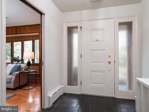 Entry Way - 1231 Balfour Dr, Arnold, MD 21012 photo 1 of 2