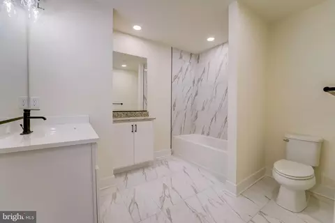 8156 Hog Neck Rd, Pasadena, MD 21122 photo 29
