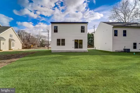 8156 Hog Neck Rd, Pasadena, MD 21122 photo 41