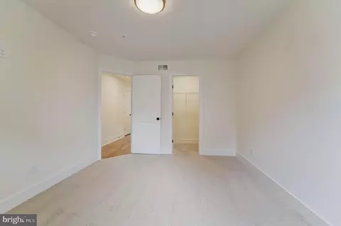 8156 Hog Neck Rd, Pasadena, MD 21122 photo 31