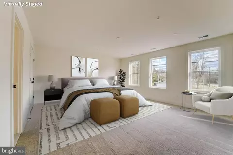 8156 Hog Neck Rd, Pasadena, MD 21122 photo 35
