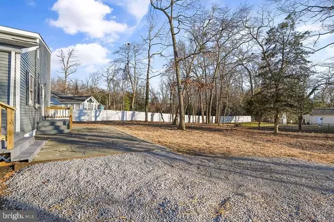 8003 Belhaven Ave, Pasadena, MD 21122 photo 30
