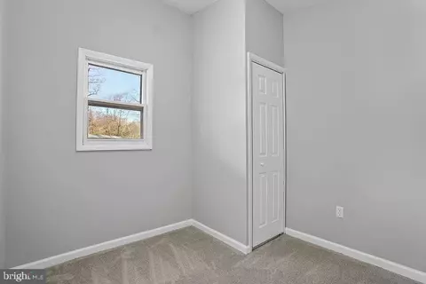 8003 Belhaven Ave, Pasadena, MD 21122 photo 19