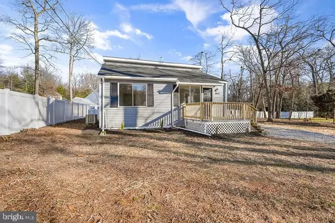 8003 Belhaven Ave, Pasadena, MD 21122 photo 33