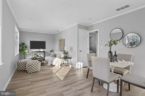 8003 Belhaven Ave, Pasadena, MD 21122 photo 7
