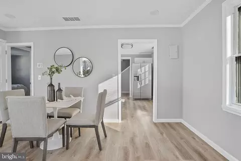 8003 Belhaven Ave, Pasadena, MD 21122 photo 6