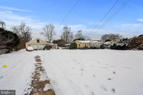 1017 Shoreland Dr, Glen Burnie, MD 21060