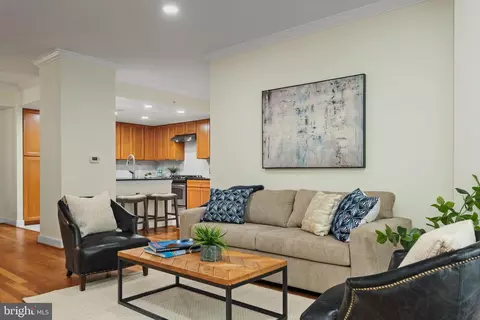 5 Park Pl #117, Annapolis, MD 21401