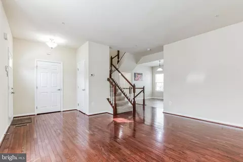 1217 Graycliff Ln, Odenton, MD 21113 photo 5