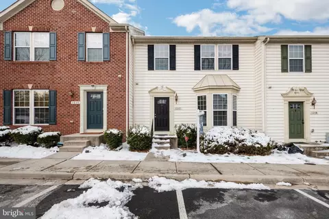 1217 Graycliff Ln, Odenton, MD 21113