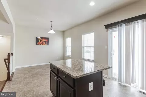 1217 Graycliff Ln, Odenton, MD 21113 photo 8