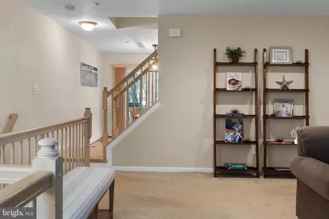 733 Pine Valley Dr, Arnold, MD 21012 photo 9