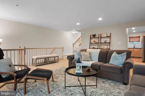 733 Pine Valley Dr, Arnold, MD 21012 photo 5